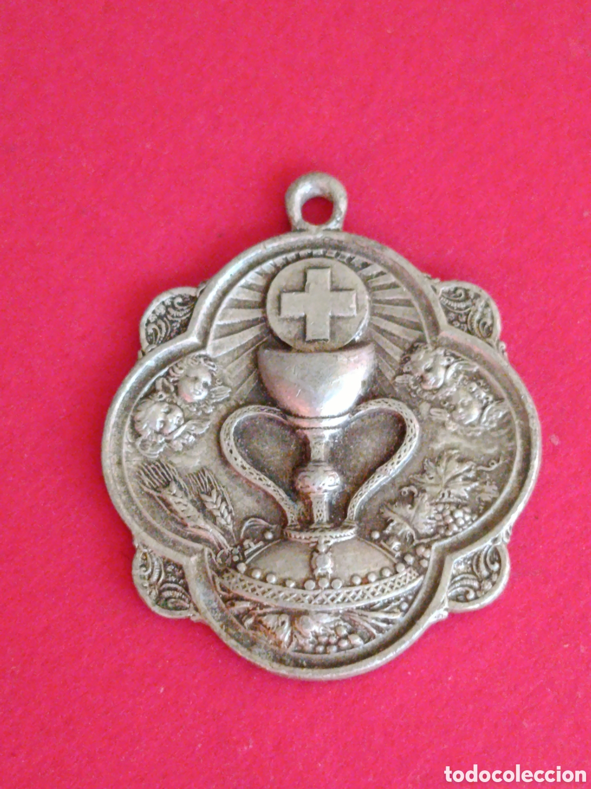 Antig&uuml;edades: ANTIGUA MEDALLA DEL SANTO C&Aacute;LIZ. PEREGRINACI&Oacute;N VALENCIANA A ROMA. 1925. 2,6 CM.