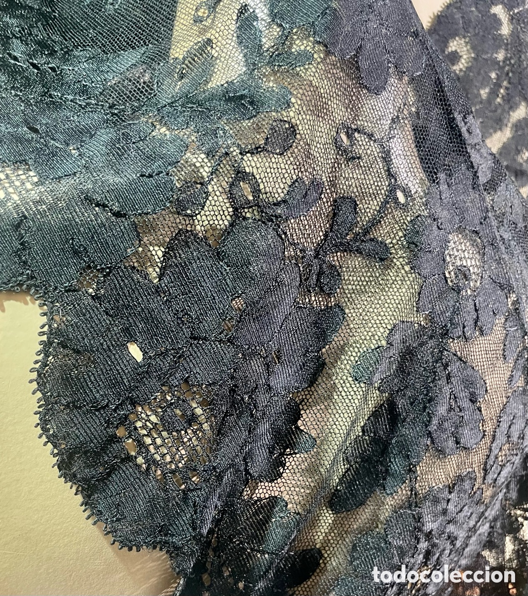 Antig&uuml;edades: Mantilla Antigua Negra - Foto 3