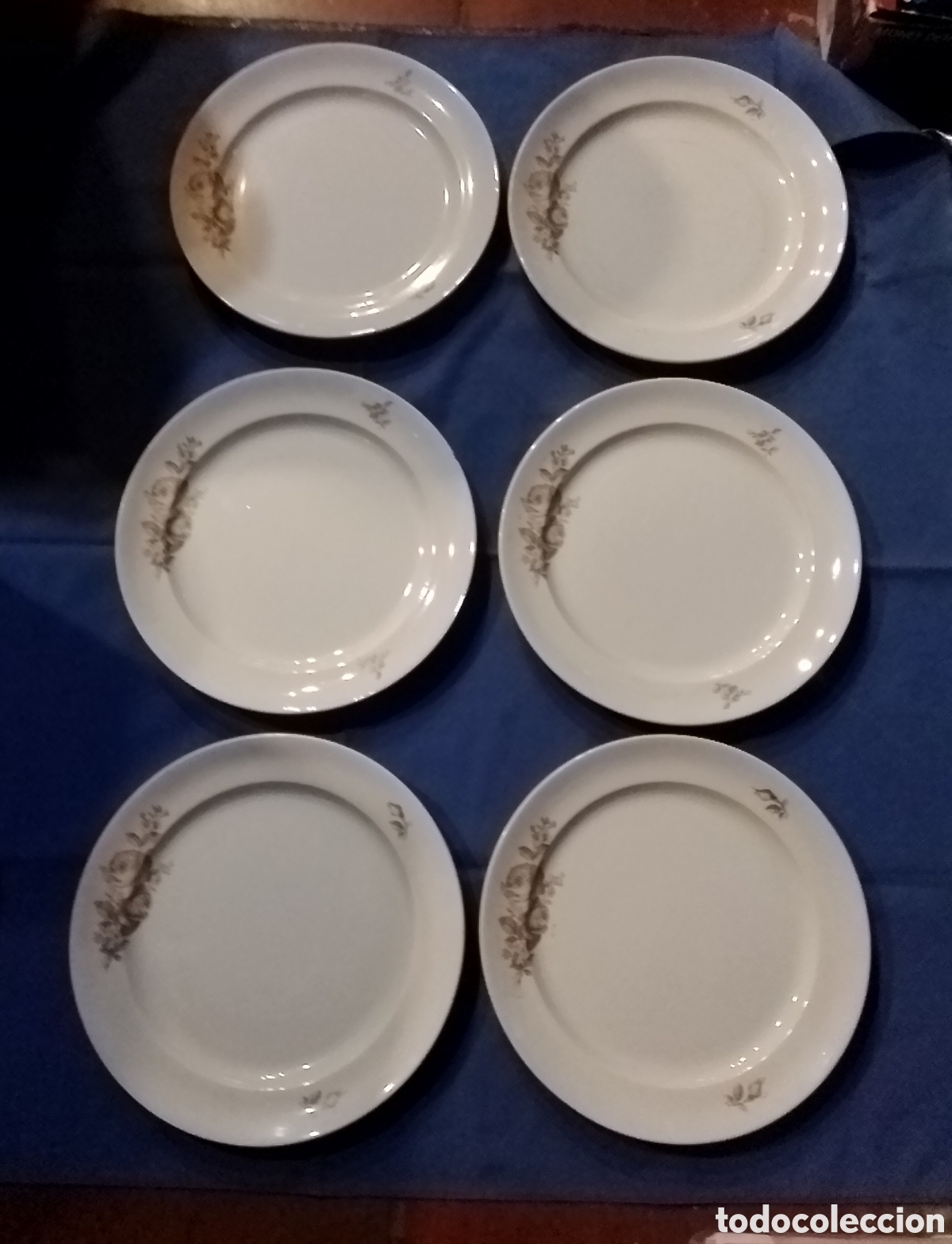 Antig&uuml;edades: 6 platos planos San Claudio - Foto 1