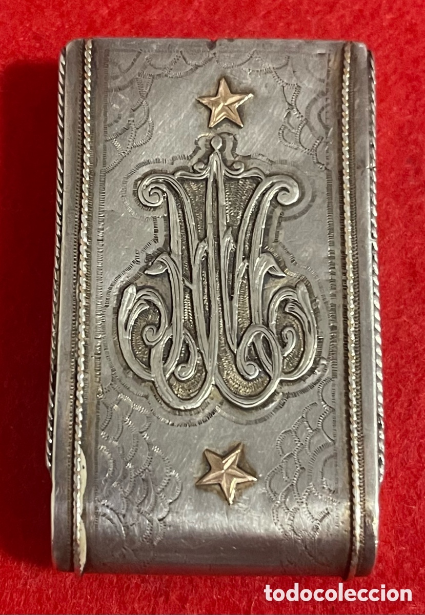 Antig&uuml;edades: Magn&iacute;fica caja, cerillero, antiguo en plata de ley, con estrellitas en oro de 18 K.