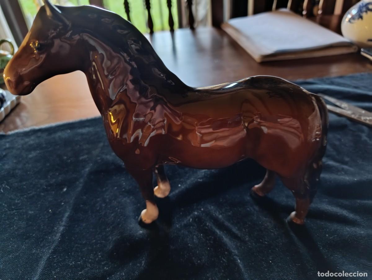 Antig&uuml;edades: Caballo Welsh Cob de porcelana inglesa Beswick