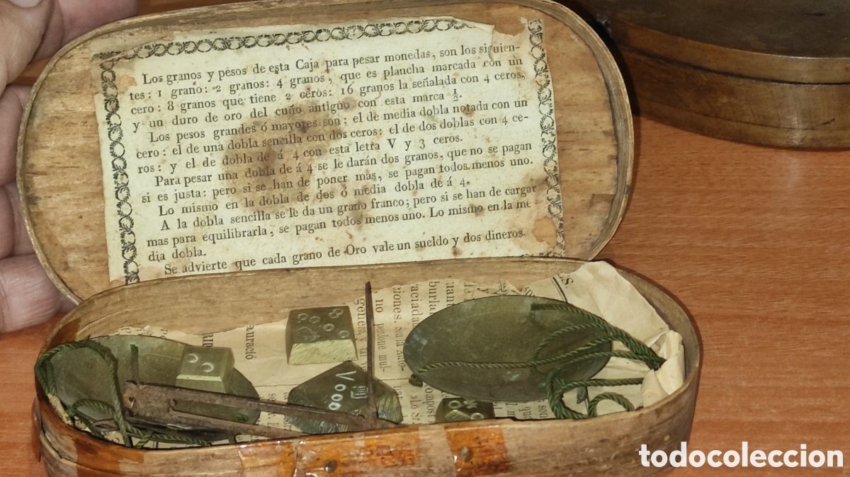 Antig&uuml;edades: Antigua balanza de pesar oro , siglo XIII-XIX