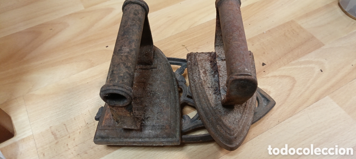 Antig&uuml;edades: Conjunto de planchas de hierro
