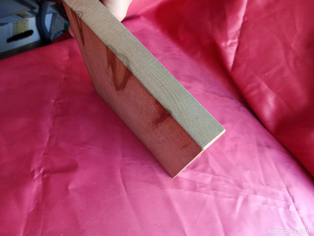 Antig&uuml;edades: Juego de dama de madera. Vitrina Granate - Foto 5