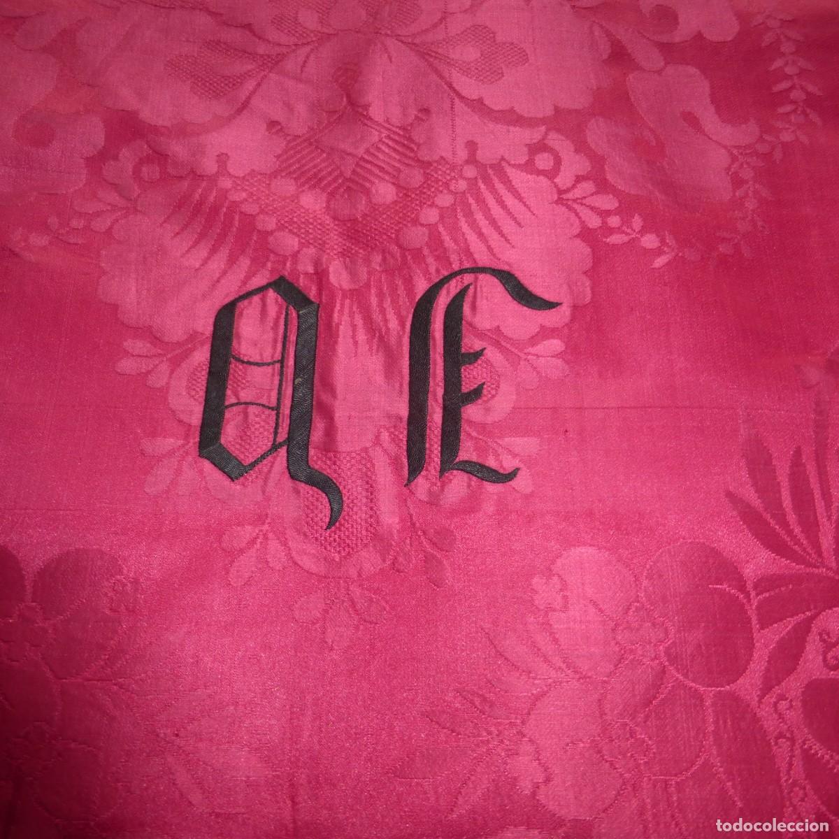Antig&uuml;edades: ANTIGUO TAPETE O FUNDA COJIN DAMASCO SEDA BORDADO INICIALES S XIX SILK DAMASK FABRIC