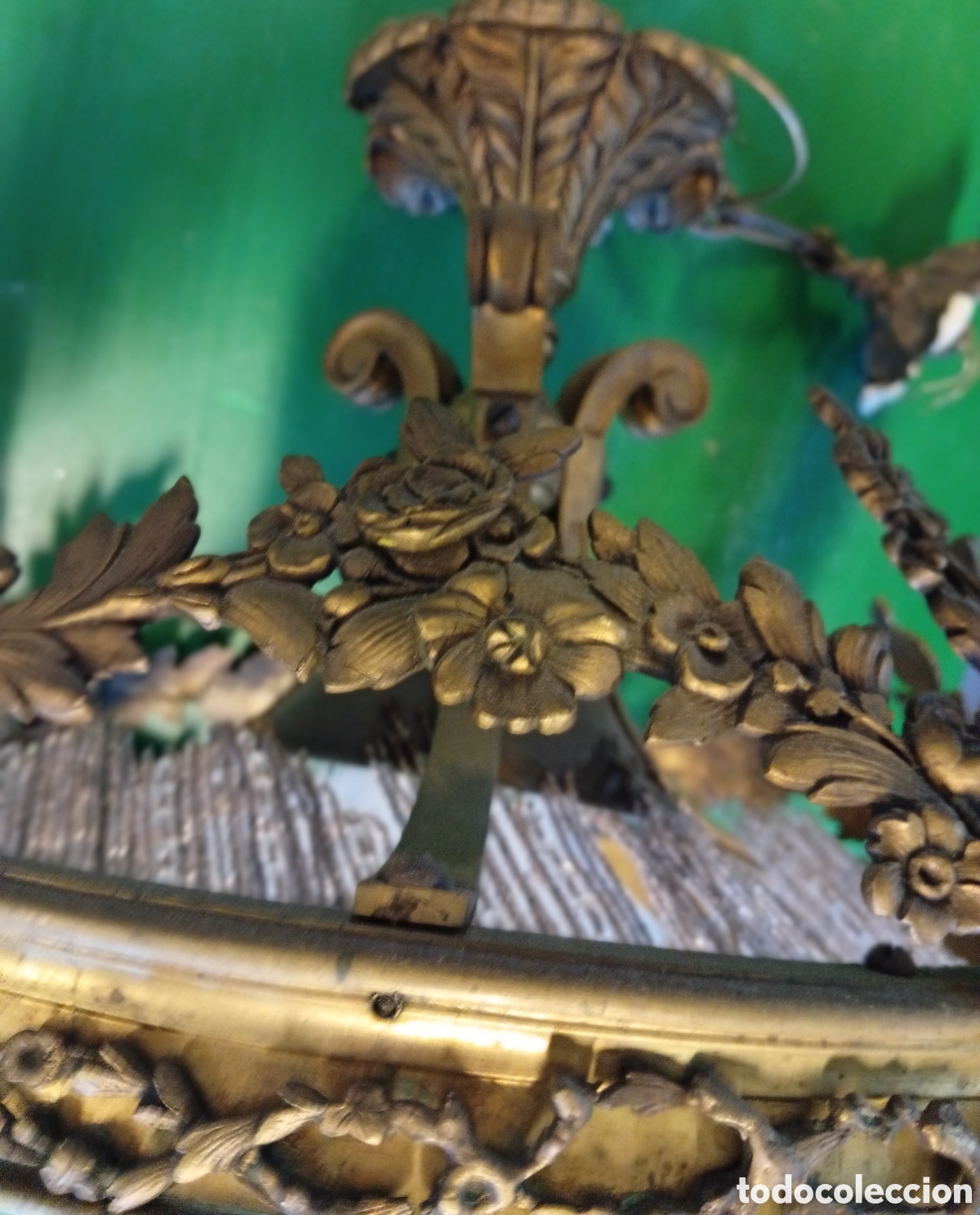 Antig&uuml;edades: Preciosa muy antigua lampara de techo ara&ntilde;a bronce con tulipa de cristal y cuentas colgantes XIX-XX