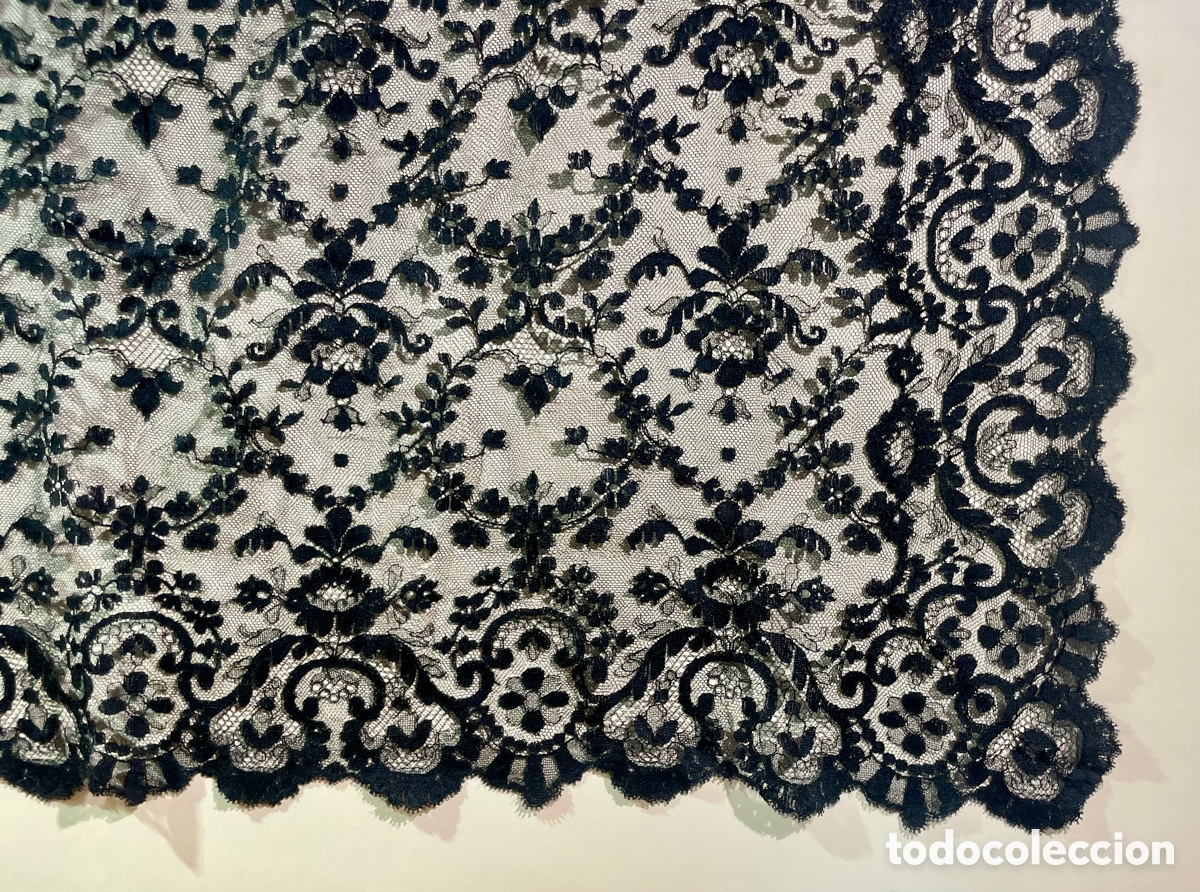 Antig&uuml;edades: Mantilla Antigua Negra - Foto 2