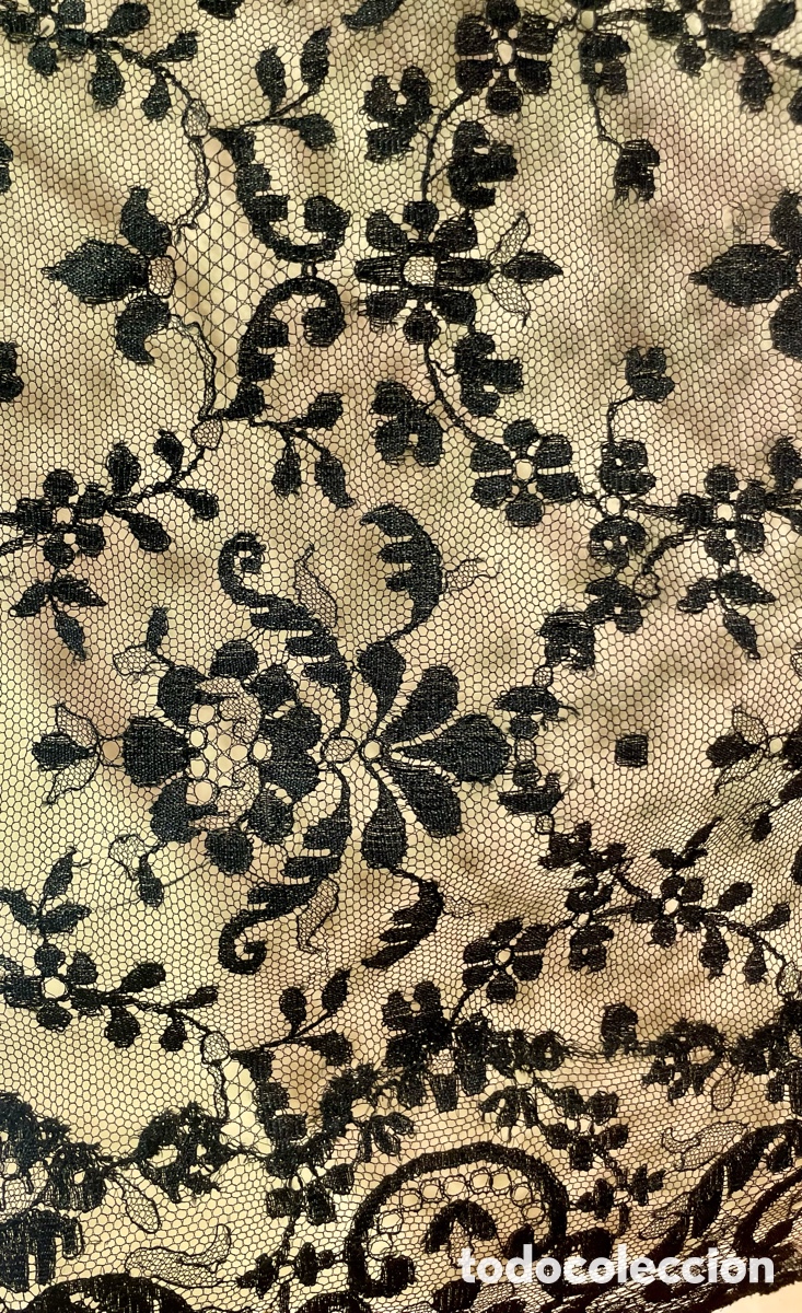 Antig&uuml;edades: Mantilla Antigua Negra - Foto 4