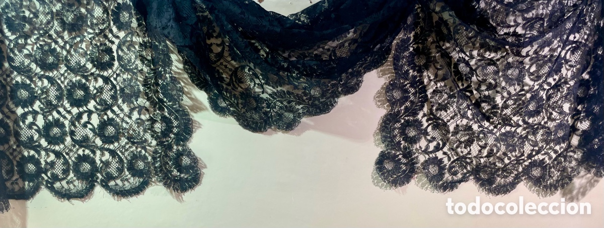 Antig&uuml;edades: Mantilla Negra Antigua - Foto 2