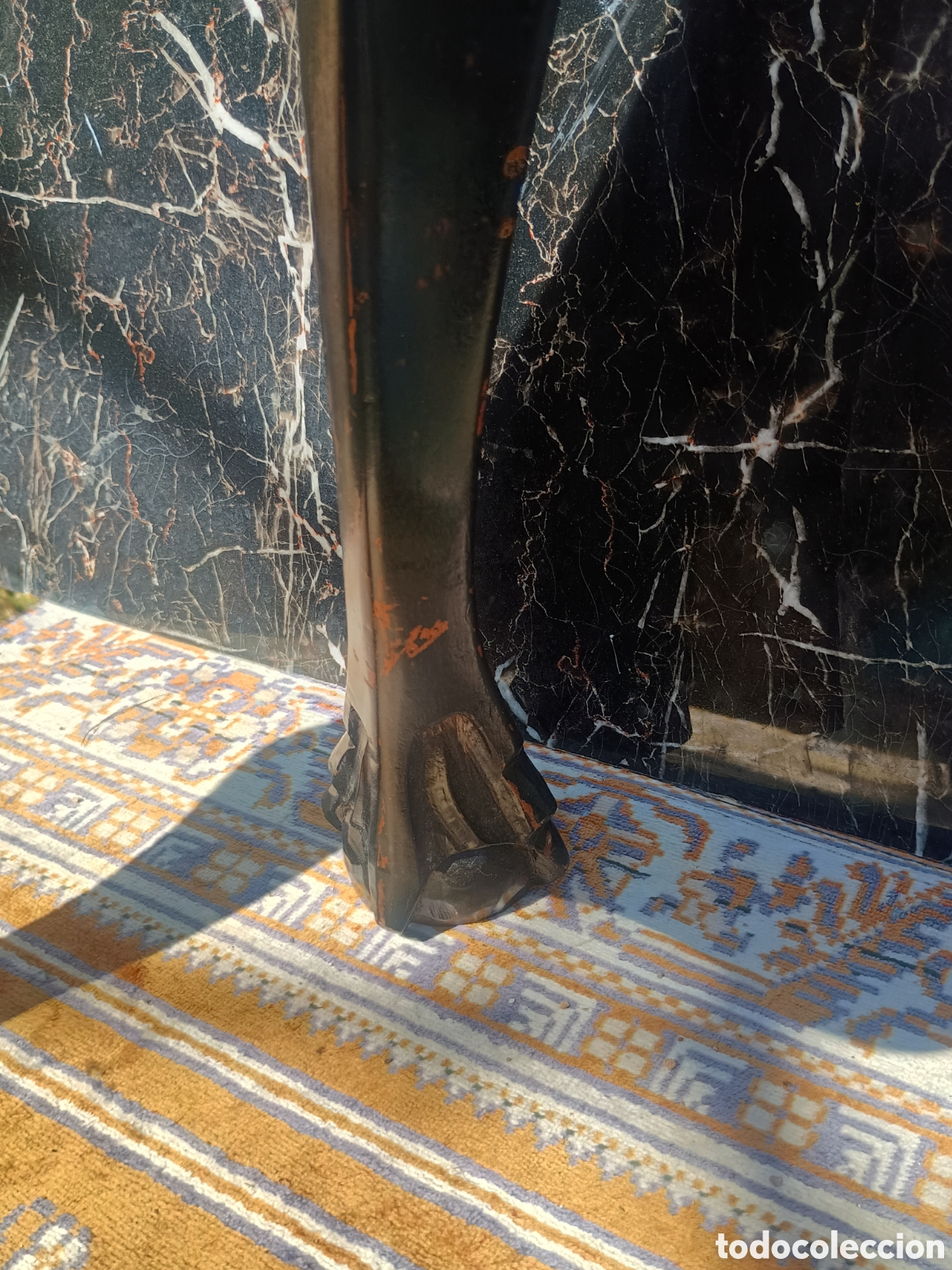 Antig&uuml;edades: Mesa pata le&oacute;n madera - Foto 5