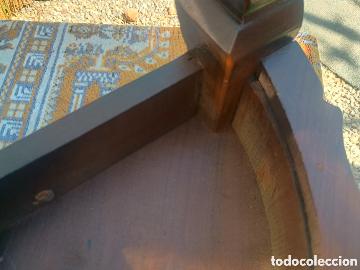 Antig&uuml;edades: Mesa pata le&oacute;n madera - Foto 10