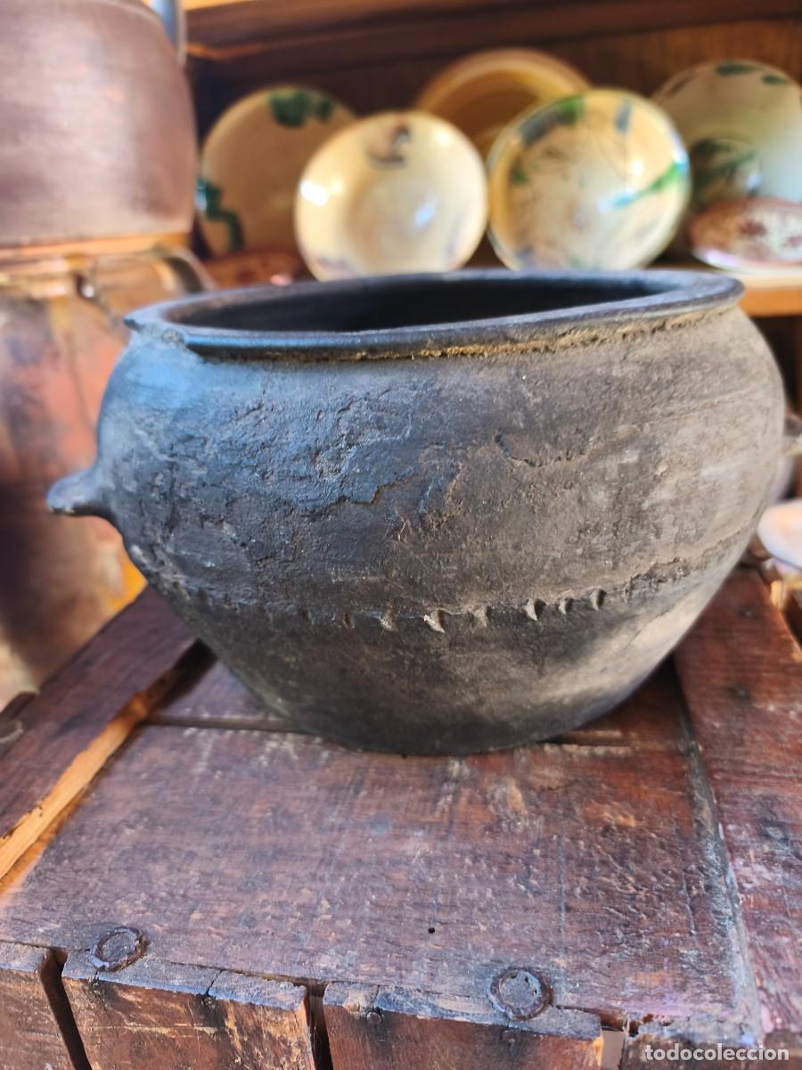 Antig&uuml;edades: Cazuela gallega de Gundivos.