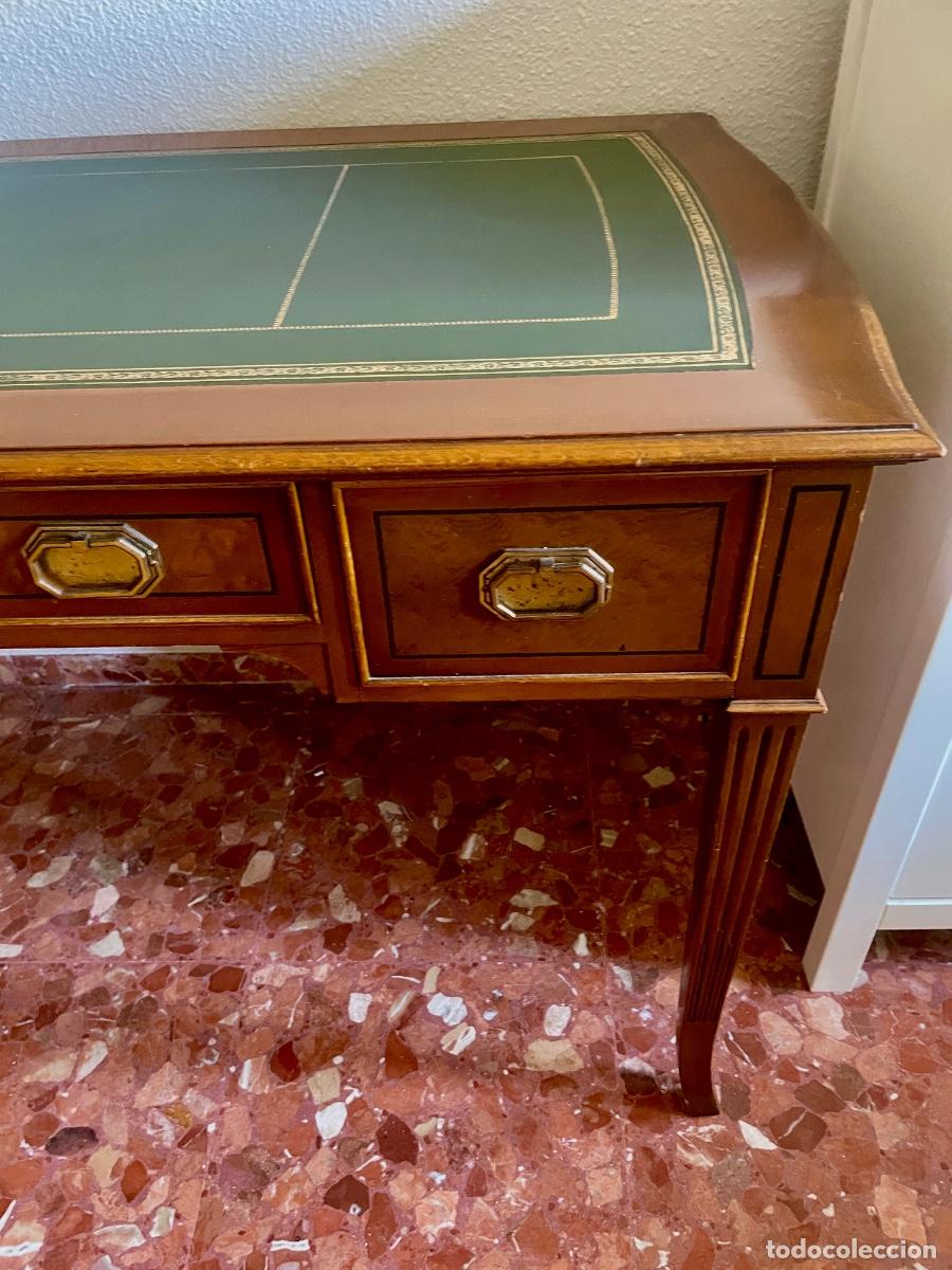 Antig&uuml;edades: Escritorio Cl&aacute;sico madera con Marqueter&iacute;a - Foto 4