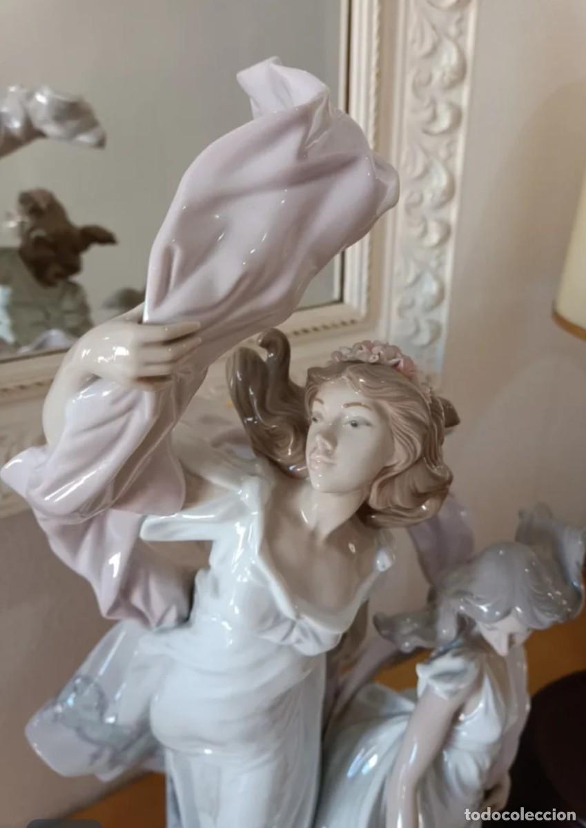 Antig&uuml;edades: Figura lladro Alegor&iacute;a a la Libertad - Foto 3