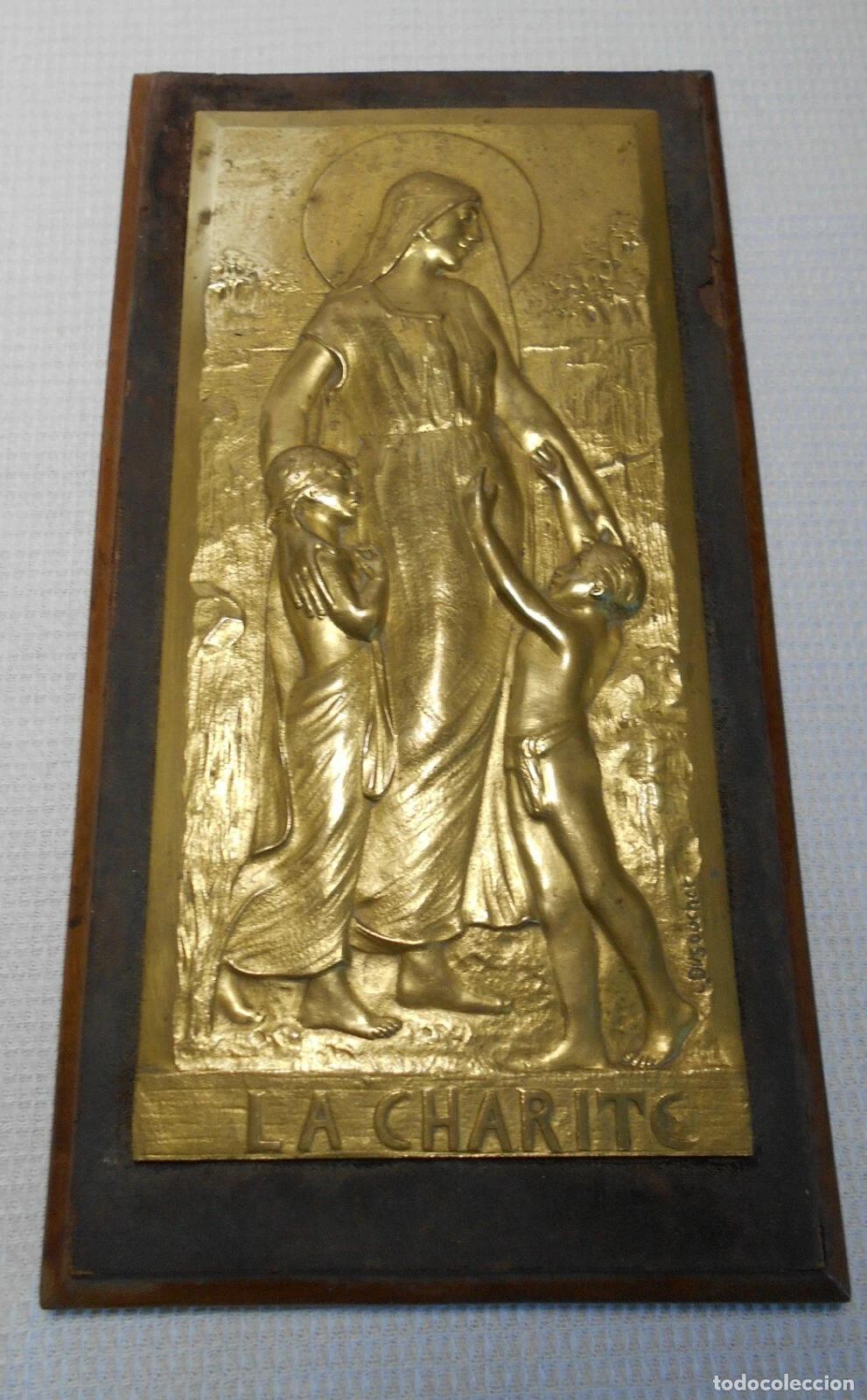Antig&uuml;edades: ANCIENNE PLAQUE BRONZE INTITULEE LA CHARITE SIGNEE L.DUSOUCHET 1876-1936