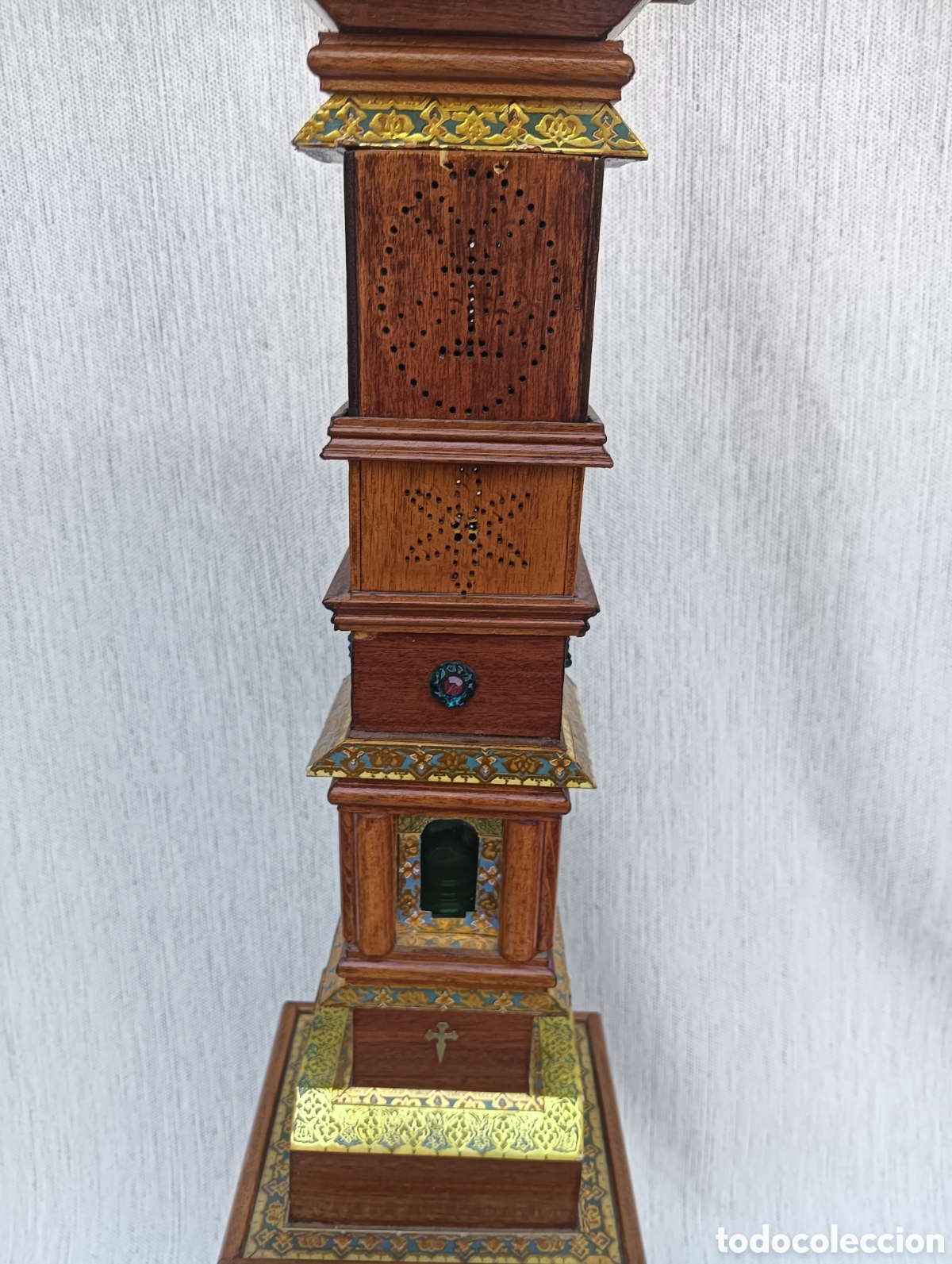 Antig&uuml;edades: Tabern&aacute;culo port&aacute;til de madera - Foto 2