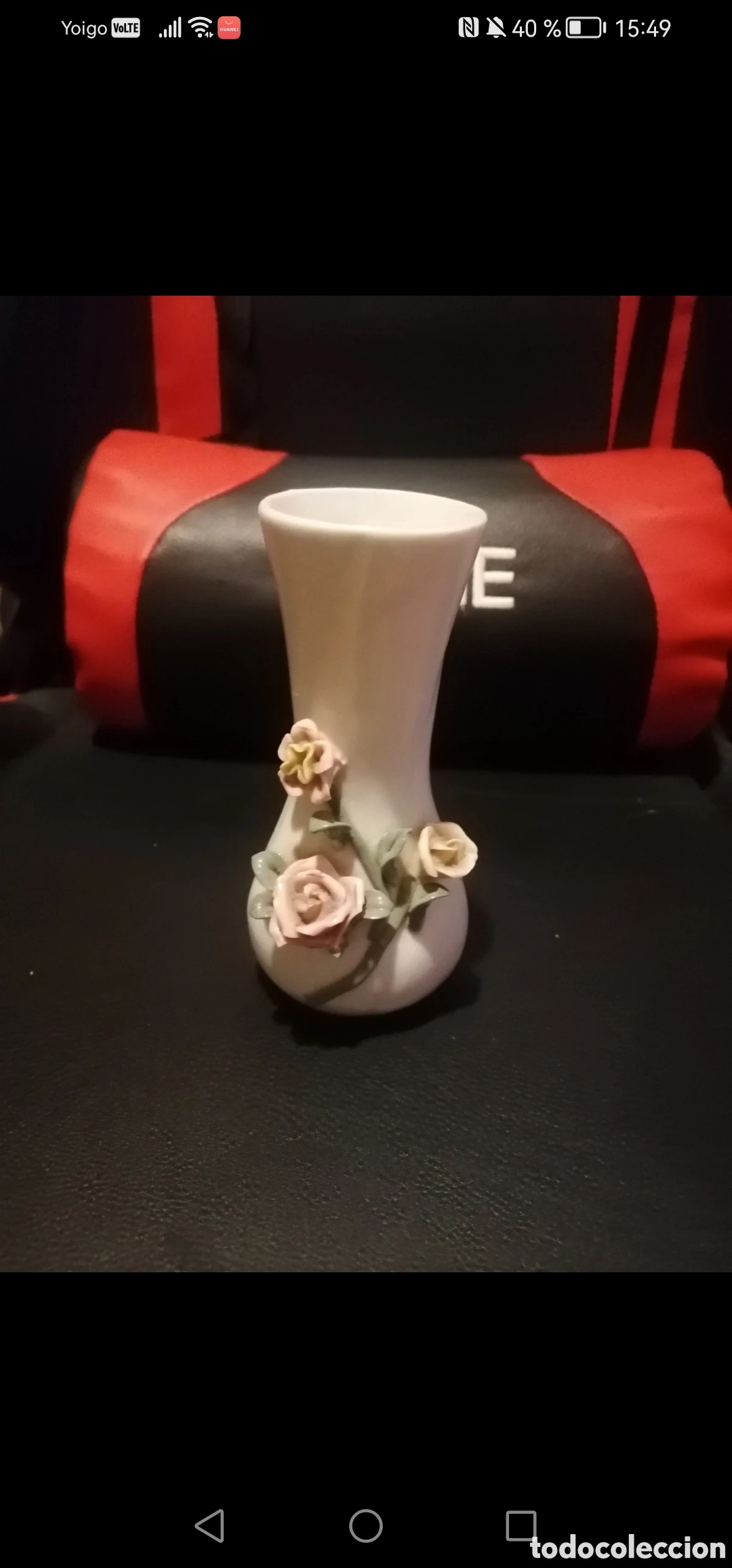 Antig&uuml;edades: Jarr&oacute;ncito Porcelana Vintage Flores en Relieve A&ntilde;os 70,80.