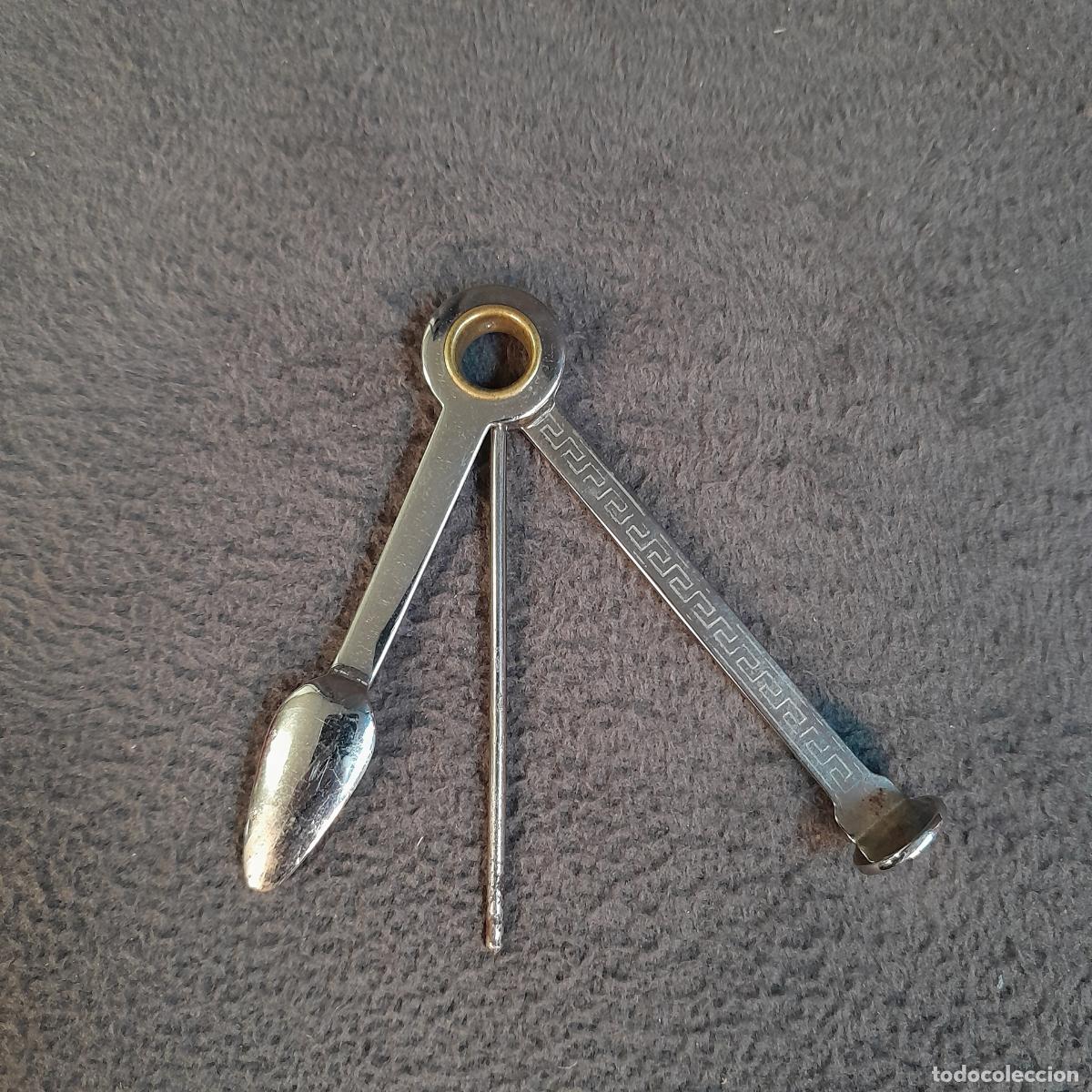Antiques: HERRAMIENTA PLEGABLE PARA LIMPIAR LA PIPA DE TABACO. SIGLO XX
