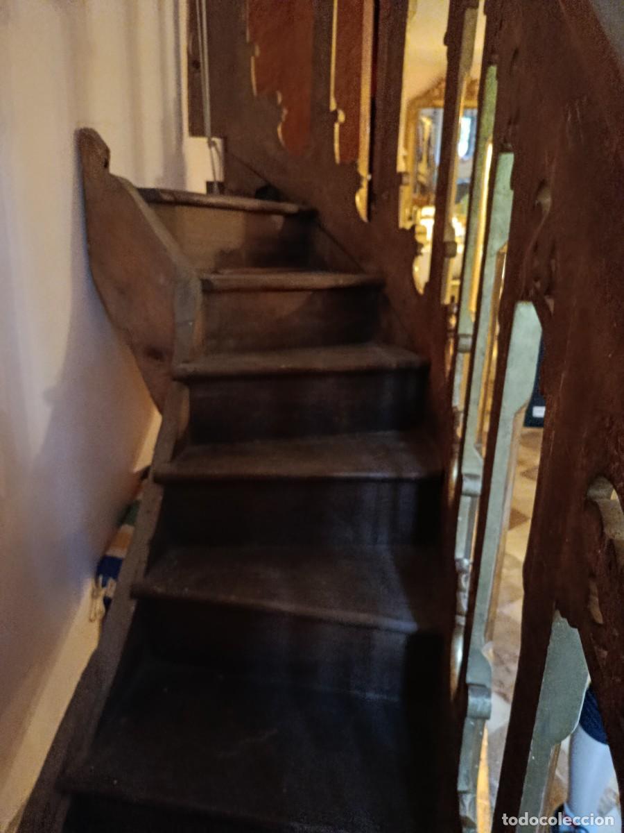 Antig&uuml;edades: ANTIGUA ESCALERA DE P&Uacute;LPITO - Foto 4