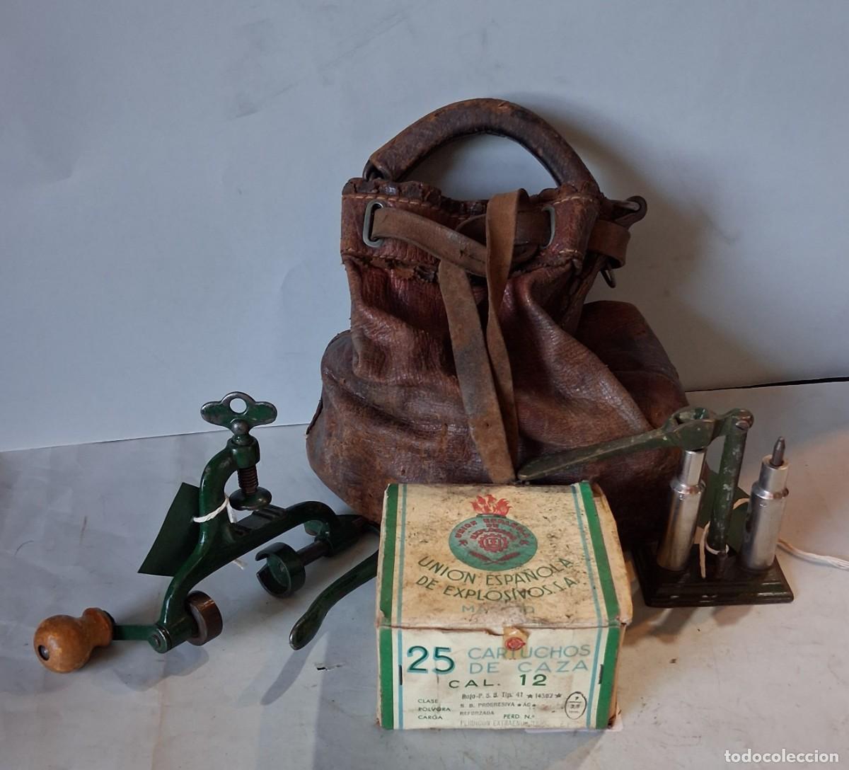 Antig&uuml;edades: Herramientas antiguas para cargar cartuchos