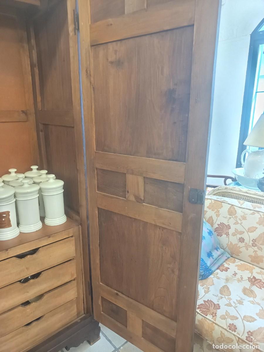 Antig&uuml;edades: Armario Antiguo 2 puertas - Foto 17