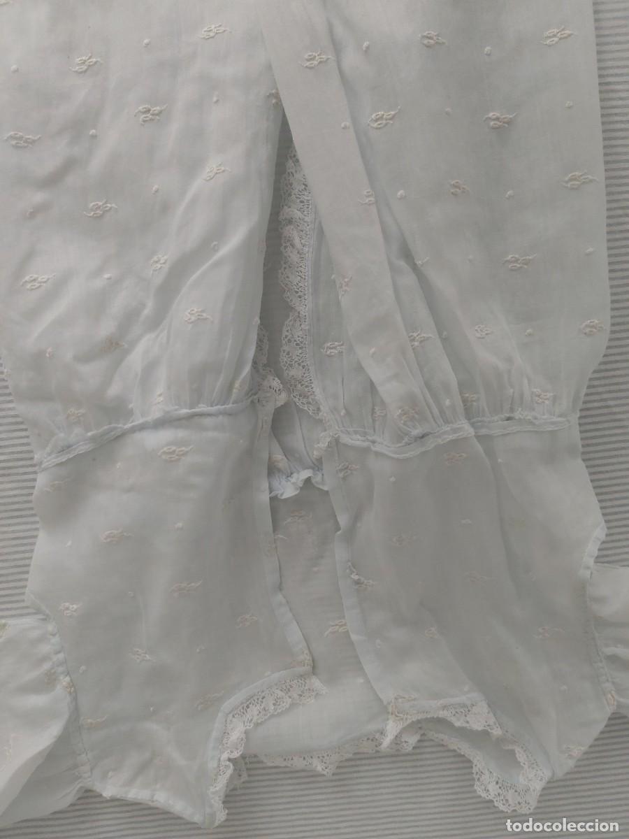 Antig&uuml;edades: Bata de ni&ntilde;a antigua - Foto 7