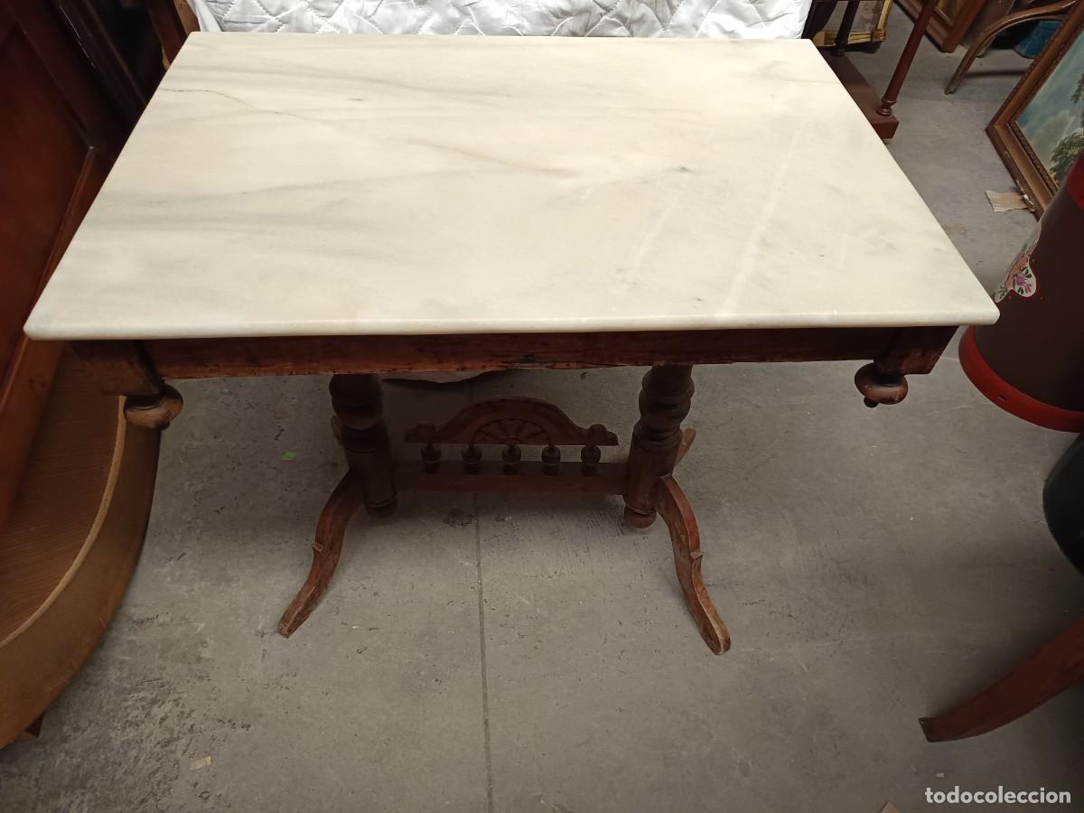 Antig&uuml;edades: MESA AUXILIAR CON MARMOL BLANCO - Foto 1
