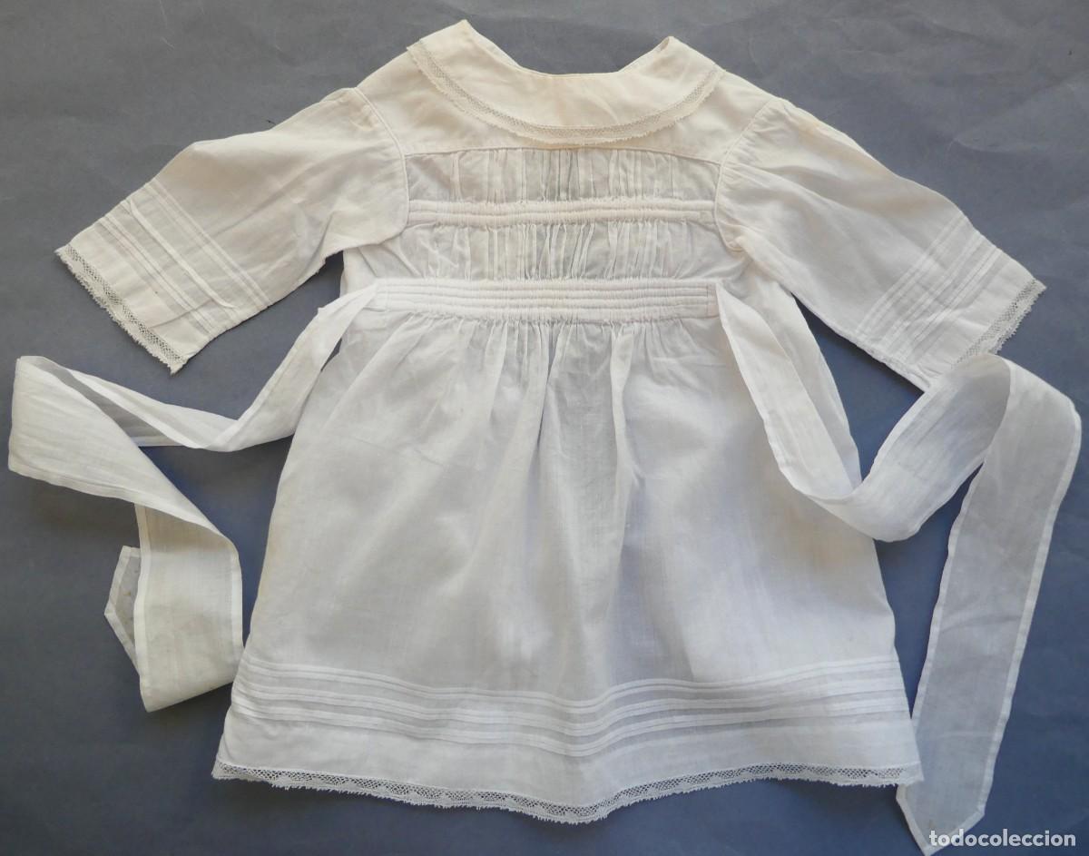 Antig&uuml;edades: ANTIGUO VESTIDO PARA NI&Ntilde;A - MU&Ntilde;ECA PRIMERA MITAD S. XX
