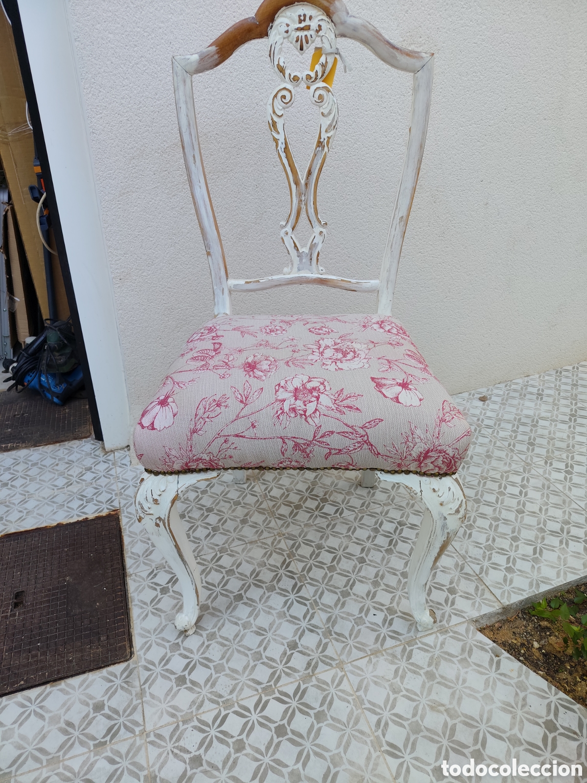 Antiguidades: Silla antigua tapizada