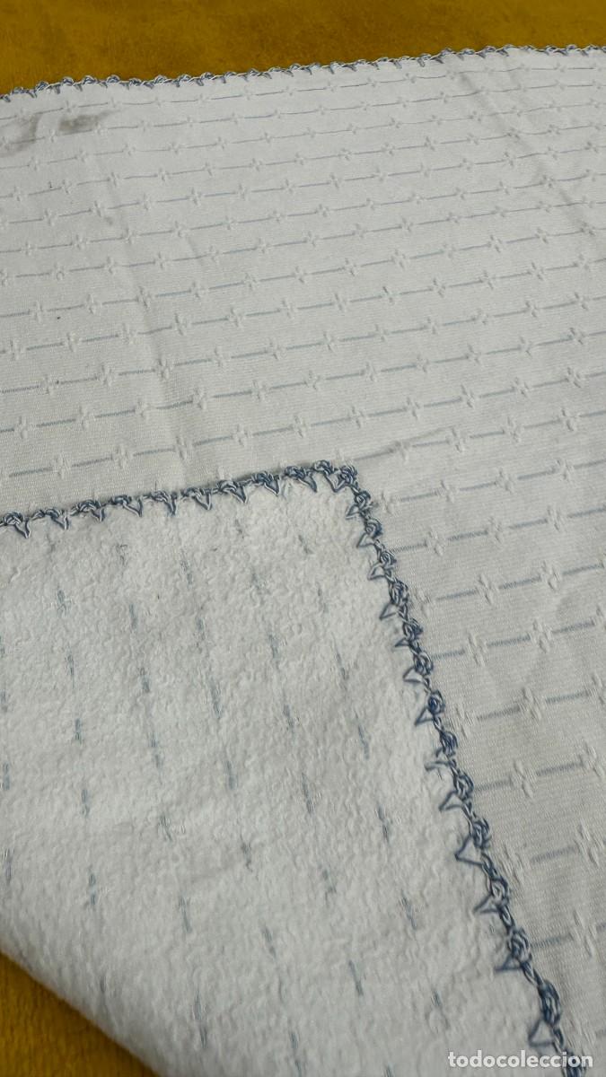Antig&uuml;edades: Envueltas de piqu&eacute; blanco y azul - Foto 4