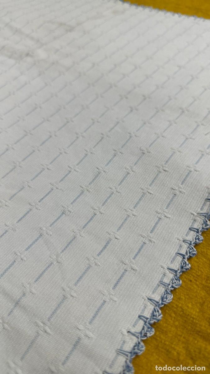 Antig&uuml;edades: Envueltas de piqu&eacute; blanco y azul - Foto 7