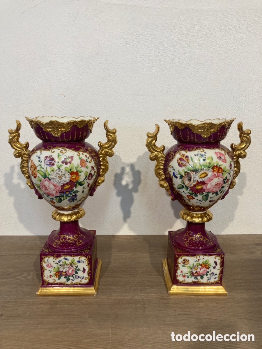 Antig&uuml;edades: Pareja jarrones cer&aacute;mica pintados