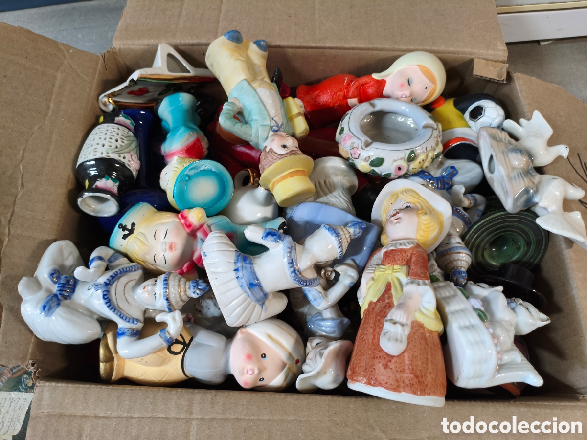Antig&uuml;edades: Caja figuras porcelana