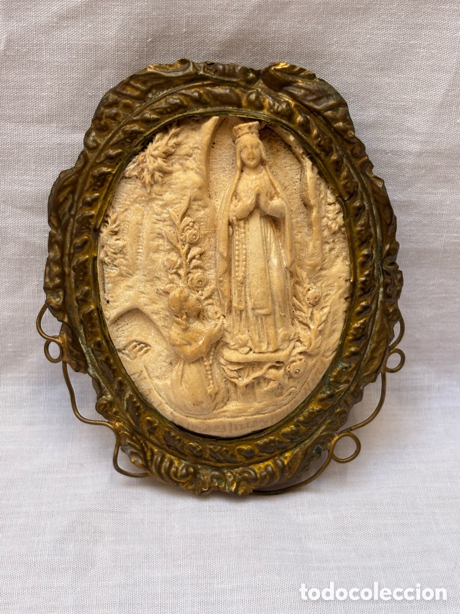 Antig&uuml;edades: Marco de bronce espuma de mar S.XIX