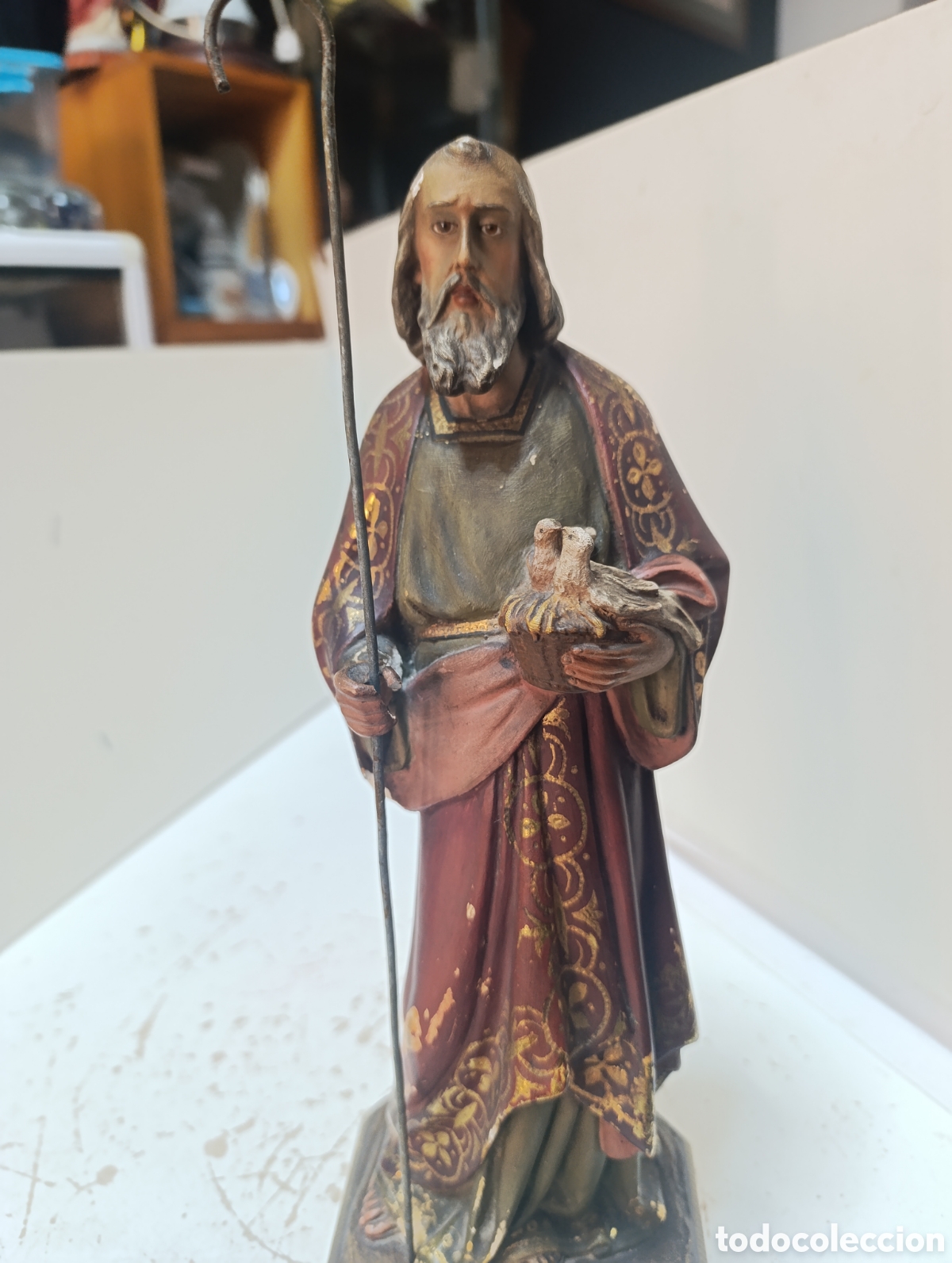 Antig&uuml;edades: Antigua Escultura de San Joaqu&iacute;n (33 cm) &ndash; Escuela de Olot, Ojos de Cristal y Pan de Oro