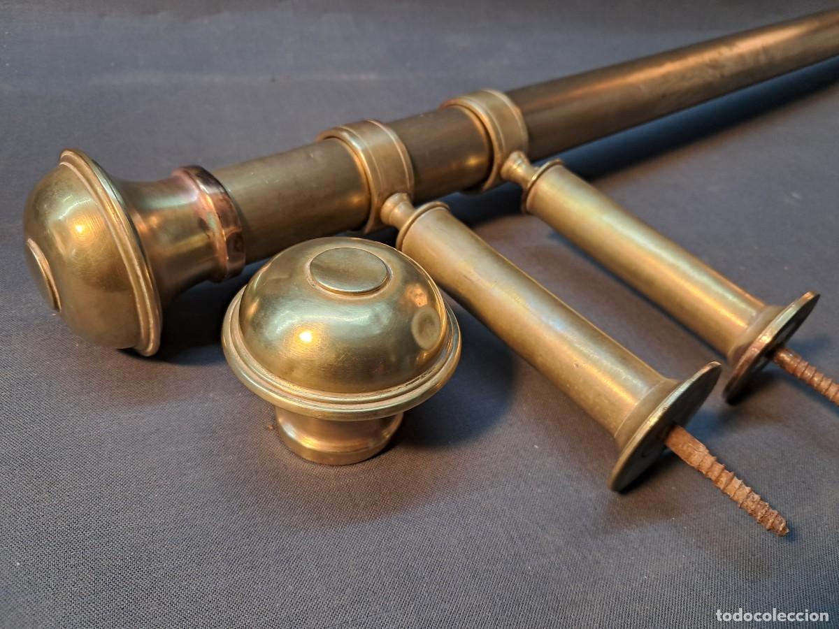 Antig&uuml;edades: BARRA DE CORTINA ANTIGUA Y ACCESORIOS DE BRONCE O LATON