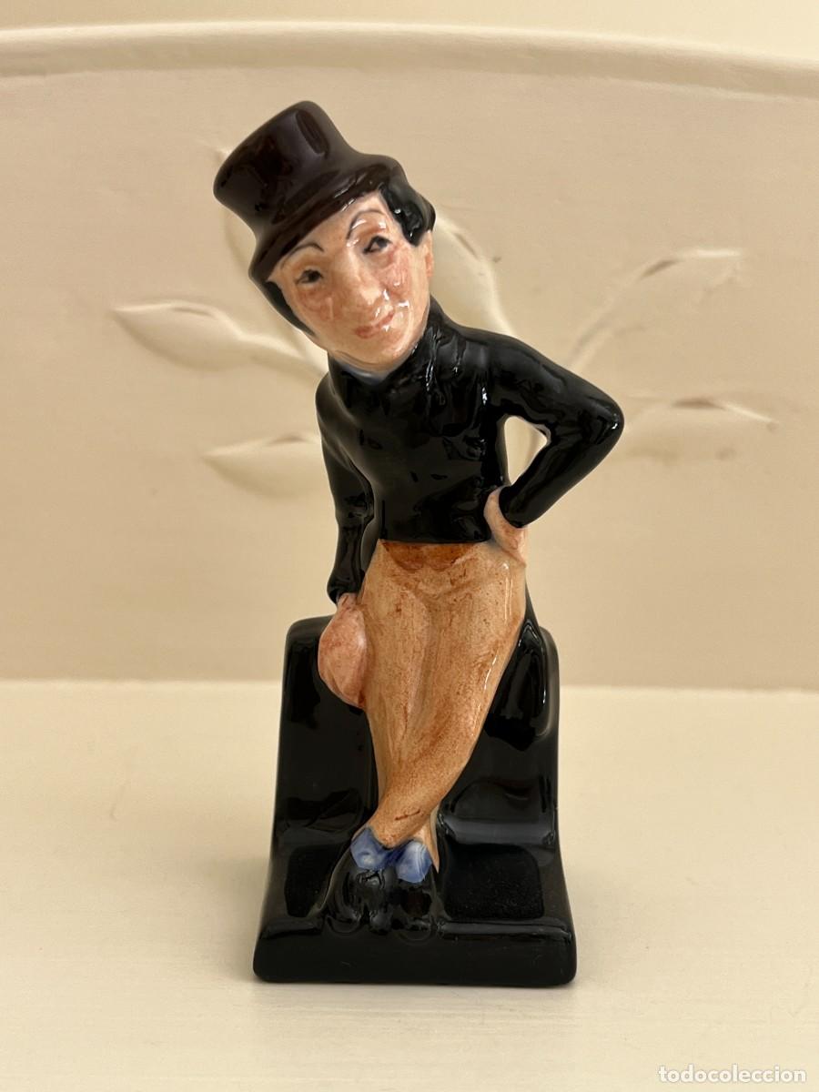 Antig&uuml;edades: Figura Royal Doulton Jingle M52 &ndash; Dickens miniatura 10 cm &ndash; Made in England
