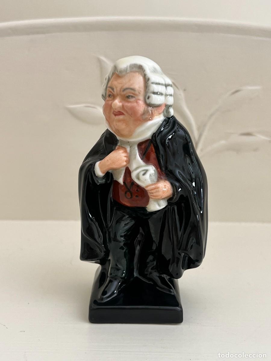 Antig&uuml;edades: Figura Royal Doulton Buzfuz M53 &ndash; Dickens miniatura 10 cm &ndash; Bone China