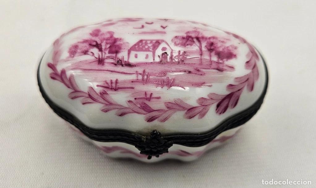 Antig&uuml;edades: M.C CREATION LIMOGES BOITE PILULES EN PORCELAINE MOTIF PAYSAGE PEINT MAIN BEL ETAT