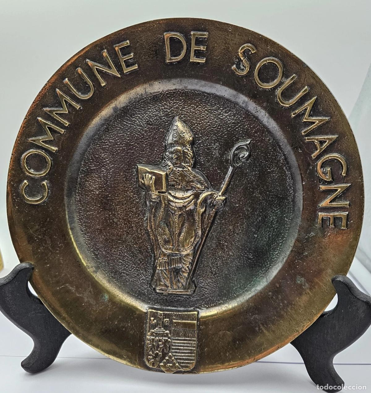 Antig&uuml;edades: BLASON EN BRONZE COMMUNE DE SOUMAGNE ( BELGIQUE ) ST LAMBERT MITRE CREATION J.DULOIS PIROSA