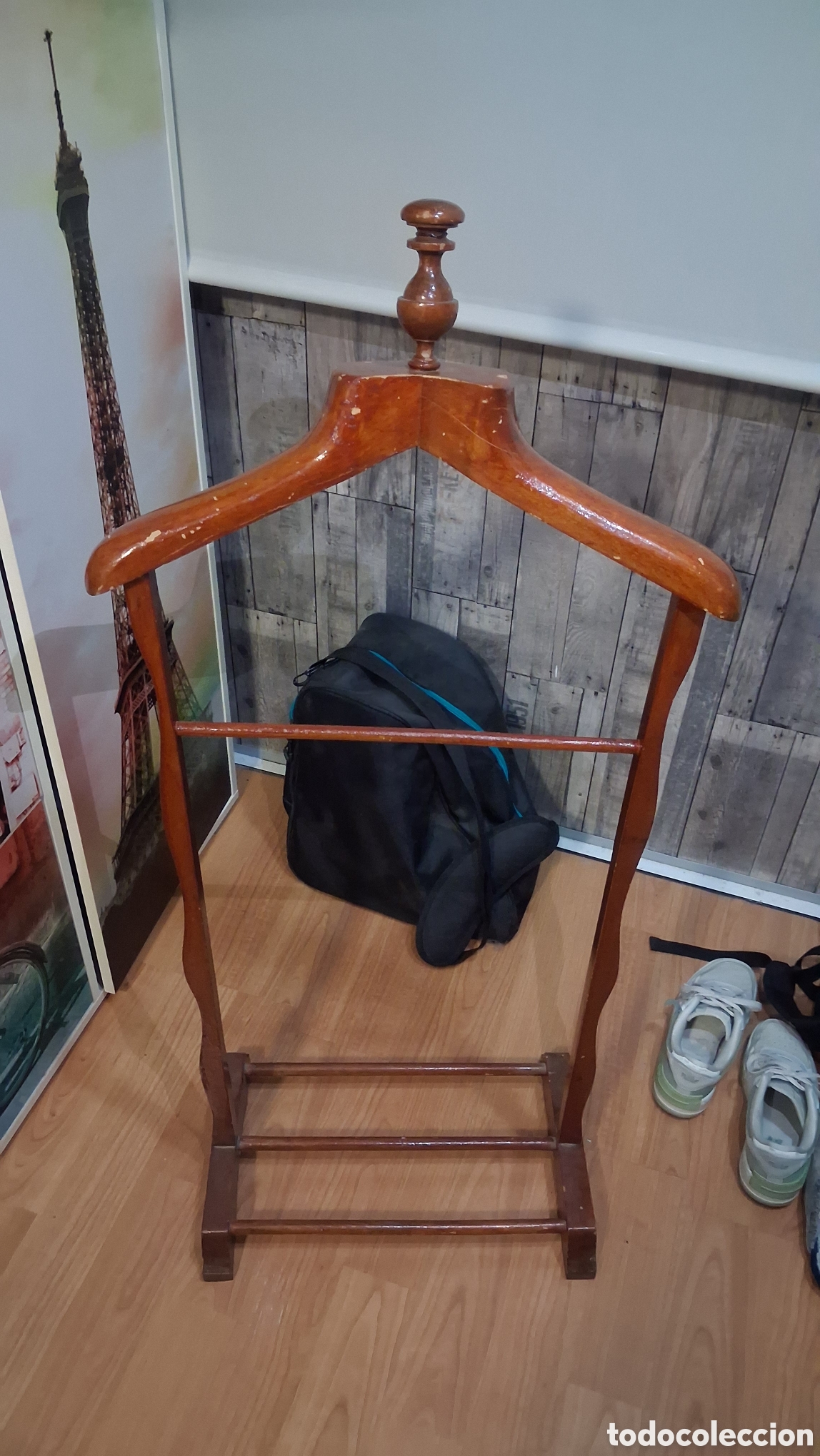 Antig&uuml;edades: Galan de noche de madera