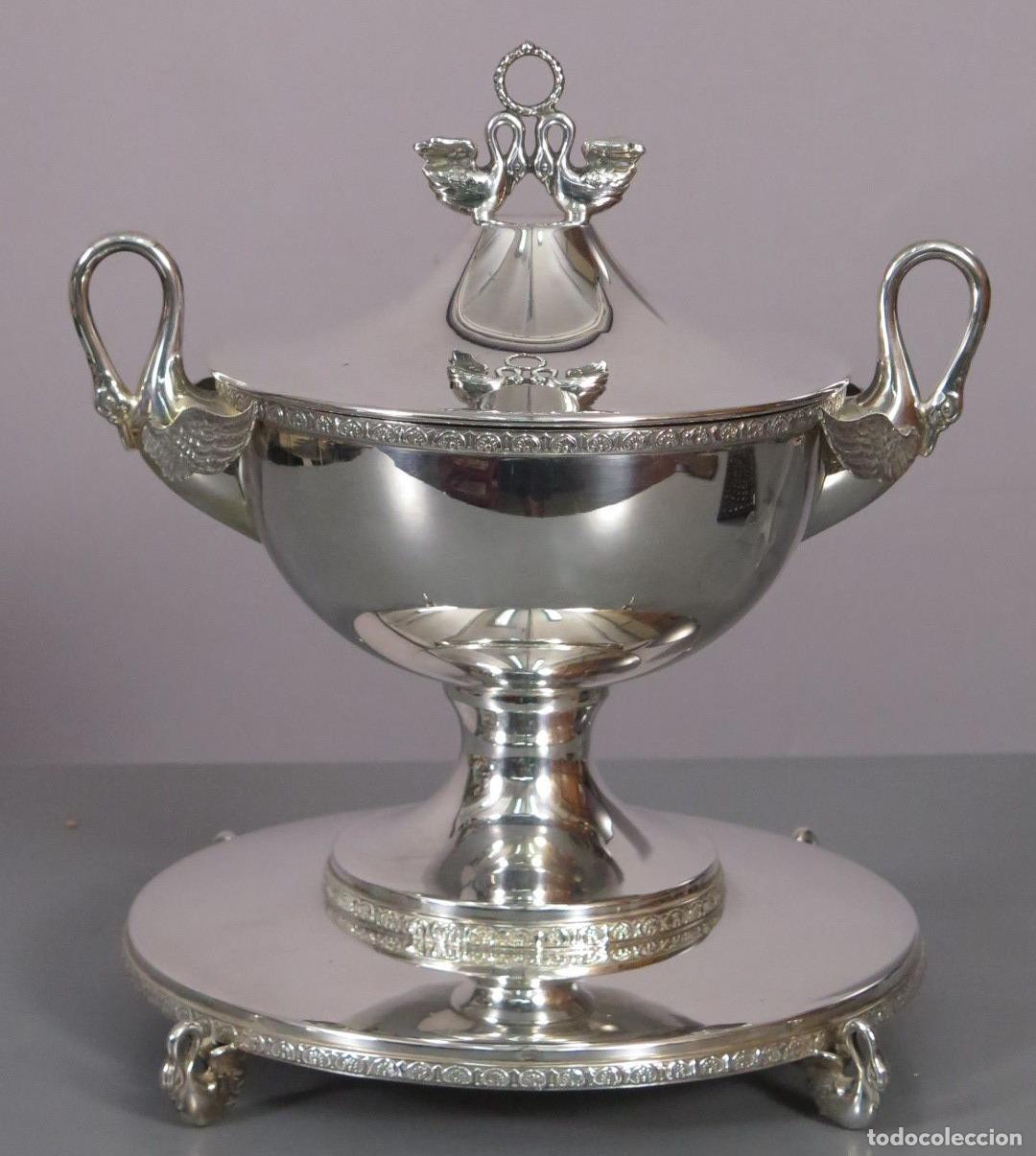 Antig&uuml;edades: SOPERA METAL PLATEADO. SIGUIENDO MODELOS IMPERIO. HACIA 1970