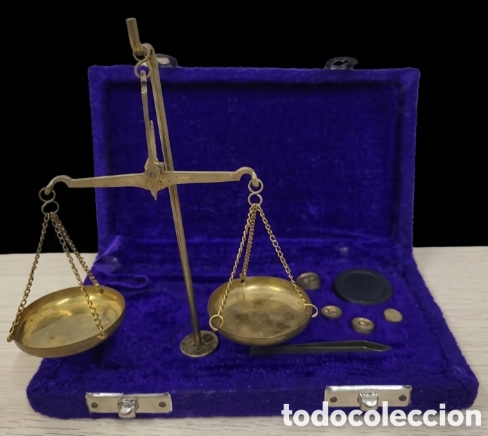 Antig&uuml;edades: Preciosa balanza de farmacia o Joyero