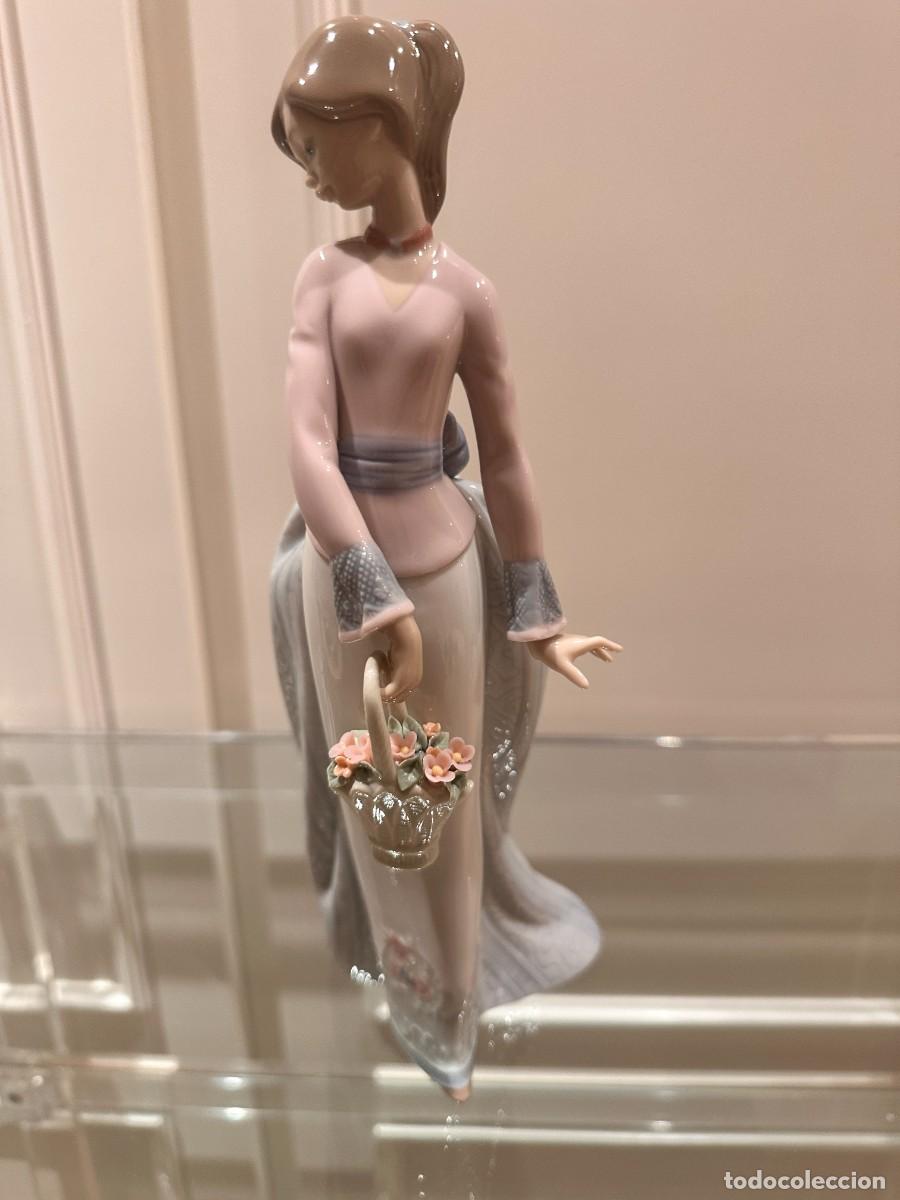 Antig&uuml;edades: Lladr&oacute; &ndash; &rdquo;Basket of Love / Cesta de amor&rdquo; (ref. 7622) &ndash; Figura exclusiva Collectors Society 1994
