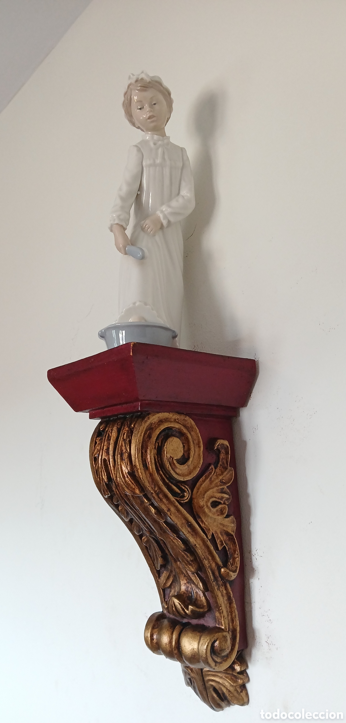 Antig&uuml;edades: Mensulas de madera tallada - Foto 14