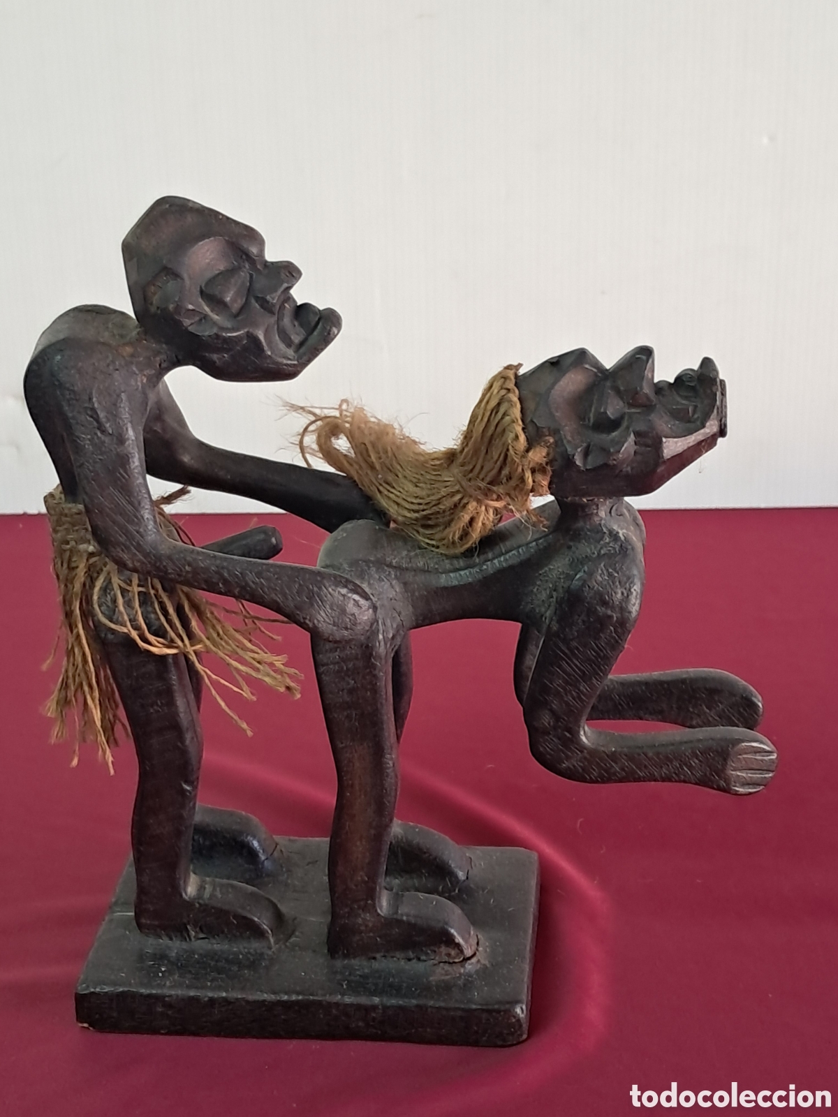 Antig&uuml;edades: Figuras Aficanas de madera - Foto 1