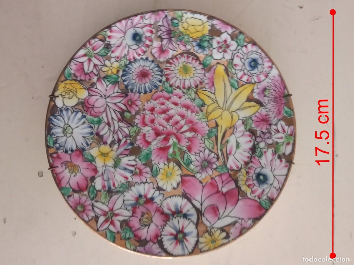 Antig&uuml;edades: PLATO PORCELANA CHINA HONG KONG MILLE FLEURS 17.5 CM