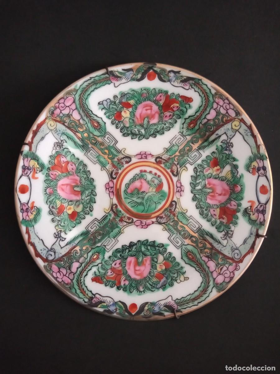 Antig&uuml;edades: PLATO PORCELANA CHINA FAMILLE ROSE HONG KONG FLORAL 17.7 CM