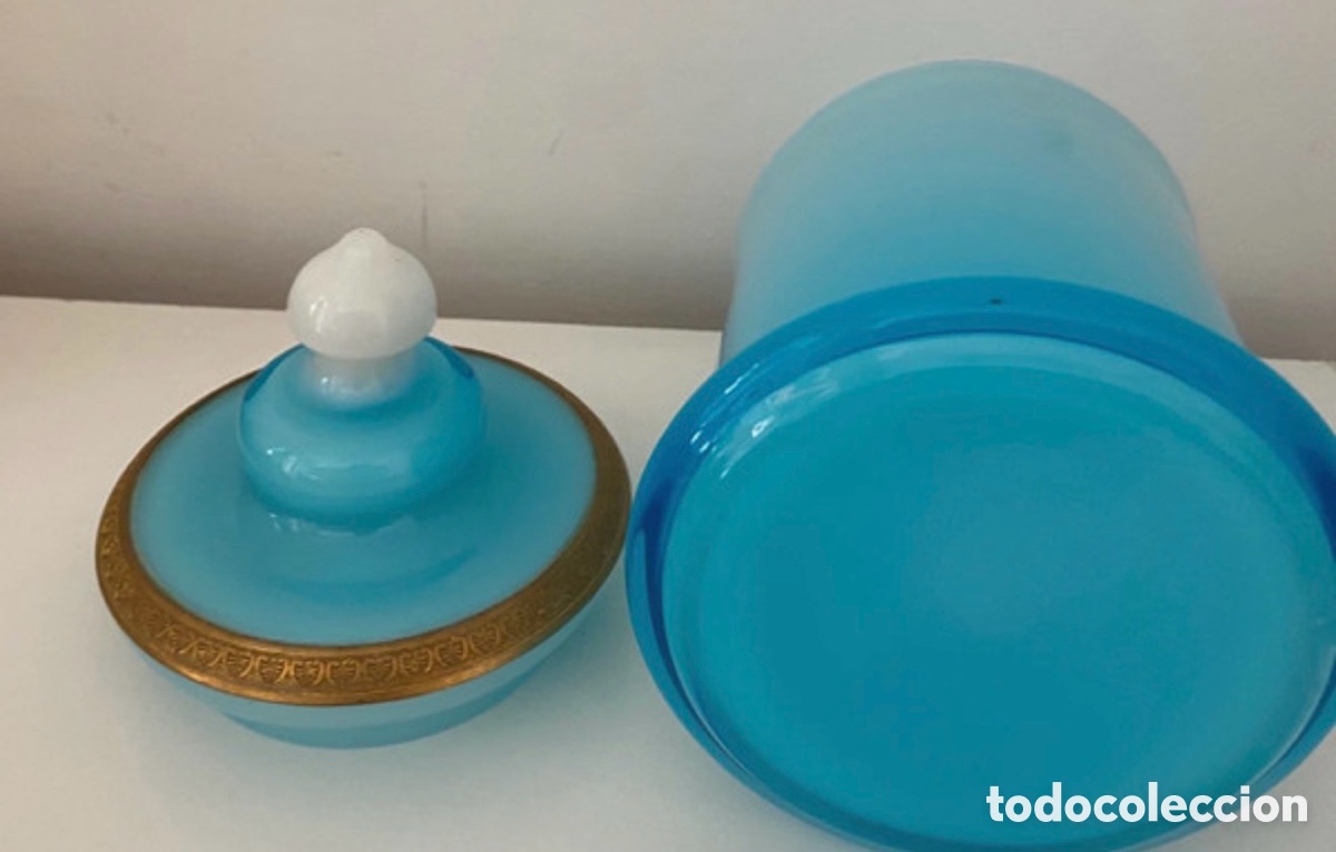 Antig&uuml;edades: Bombonera de opalina celeste - Foto 4