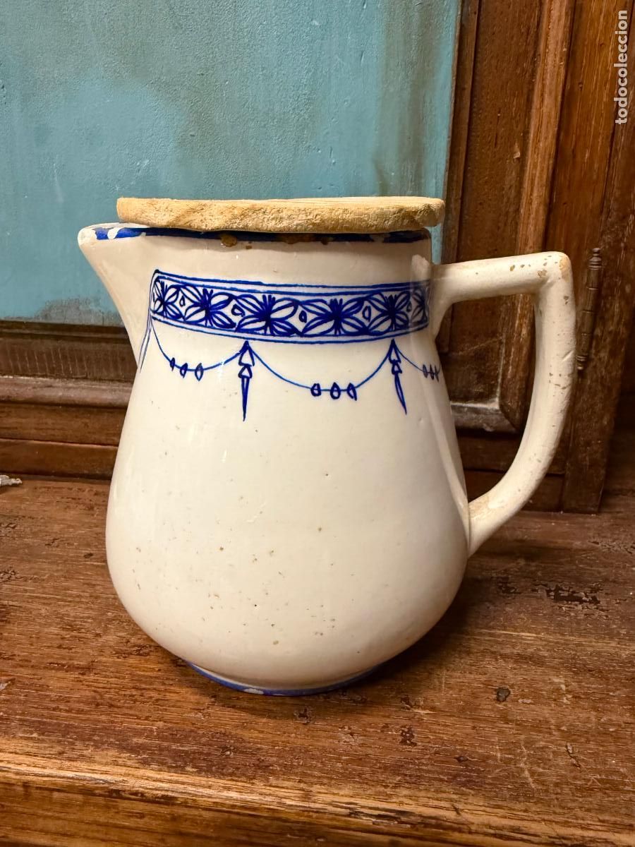 Antig&uuml;edades: ANTIGUA JARRA DE CERAMICA Y ESMALTADA - MEDIDA 16 CM